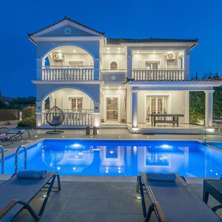 Luxury Villa Vanato & Pool Koukounariá エクステリア 写真